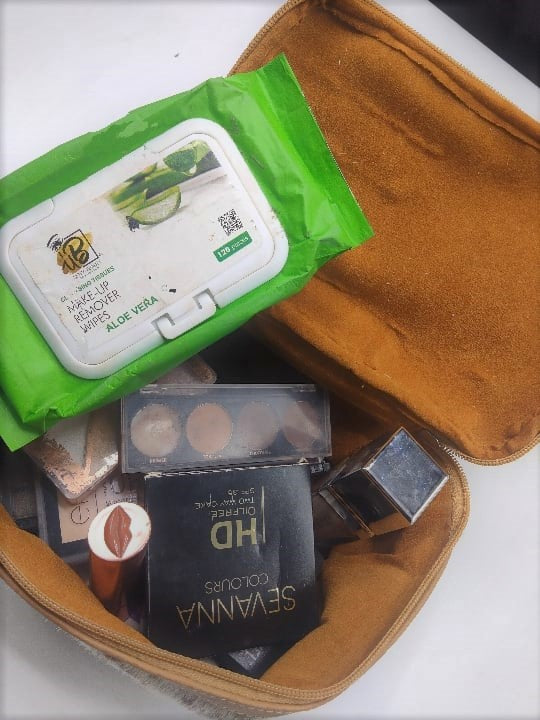fawn customize makeup bag cowhide makeup bag beige leather makeup bag bridesmaid gift travel toiletry bag for women